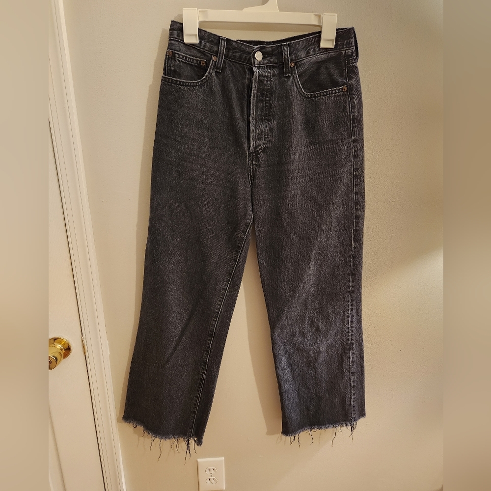 Aritza Black semi crop jean